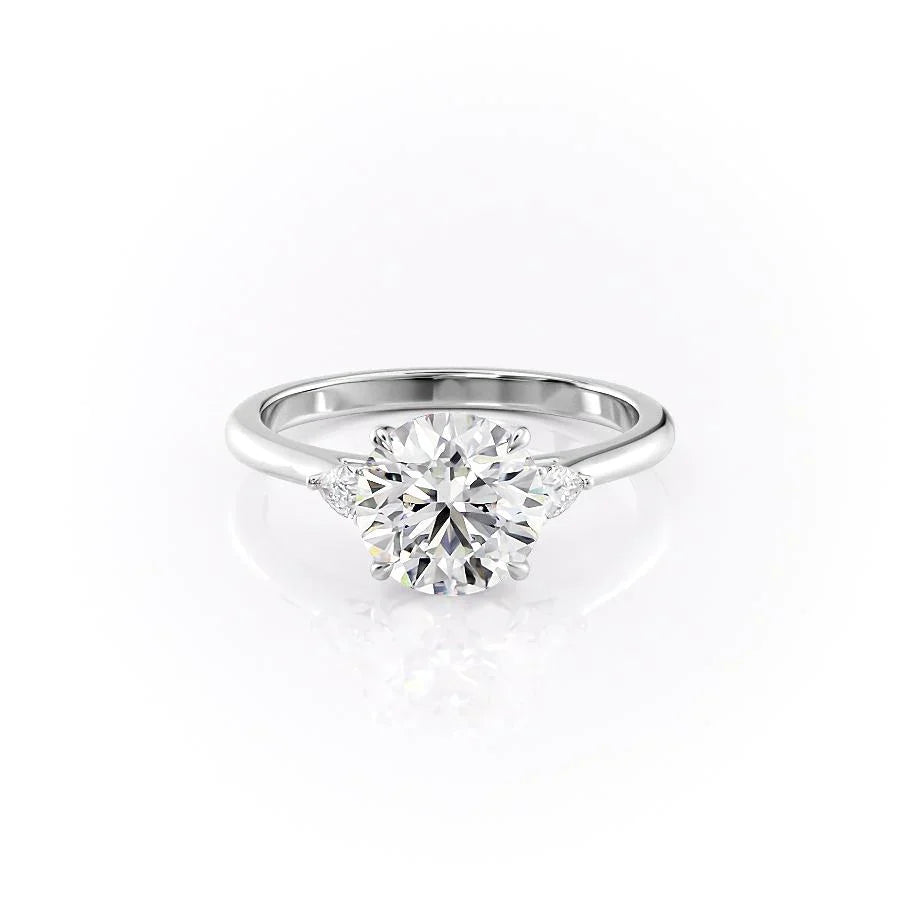 The Pears Liv Set With A 1 Carat Round Moissanite
