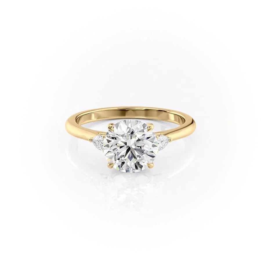 The Pears Liv Set With A 2.5 Carat Round Lab Diamond