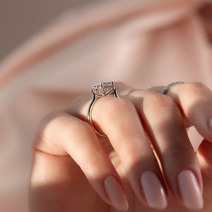 The Lia Set With A 2 Carat Emerald Lab Diamond