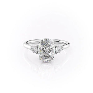 The Lia Set With A 1.5 Carat Oval Lab Diamond