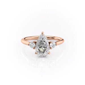 The Lia Set With A 2.5 Carat Pear Moissanite