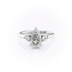 The Lia Set With A 3 Carat Pear Lab Diamond