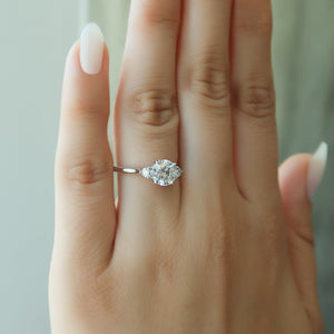 The Lia Set With A 1.5 Carat Round Lab Diamond
