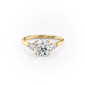 The Lia Set With A Round Moissanite