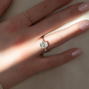 The Liv Set With A Elongated Cushion Moissanite