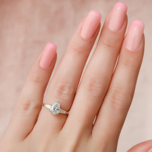 The Liv Set With A Pear Moissanite