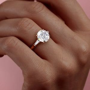 The Liv Set With A 1.5 Carat Round Lab Diamond