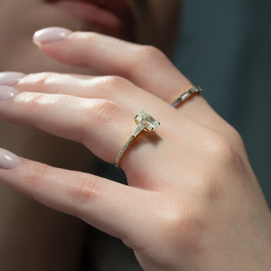 The Pave Liv Set With A Emerald Lab Diamond