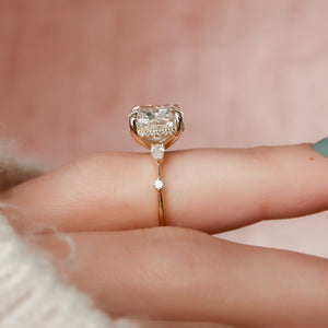 The Naomi Set With A Cushion Moissanite
