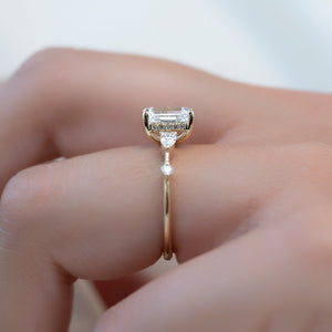 The Naomi Set With A 1 Carat Emerald Lab Diamond
