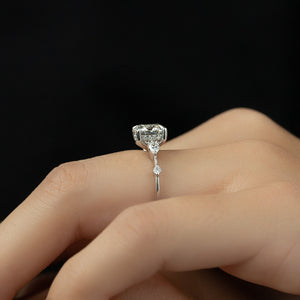The Naomi Set With A 2.5 Carat Round Lab Diamond