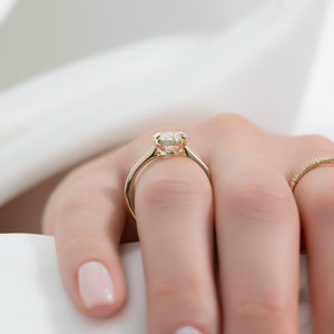 The Maia Set With A 1 Carat Oval Lab Diamond