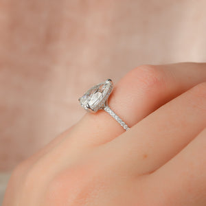 The Mandy Set With A 2 Carat Pear Lab Diamond
