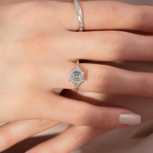 The Scarlett Set With A 1 Carat Emerald Lab Diamond