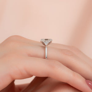 The Scarlett Set With A 1 Carat Oval Lab Diamond