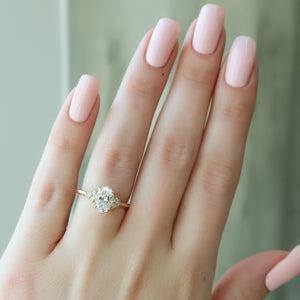 The Scarlett Set With A Oval Moissanite