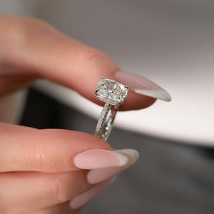 The Celine Set With A Elongated Cushion Moissanite