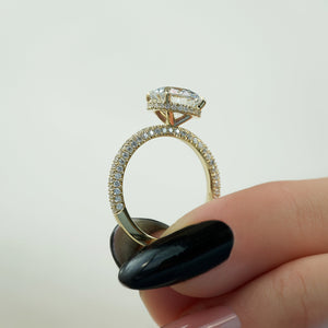 The Celine Set With A 1.5 Carat Round Lab Diamond