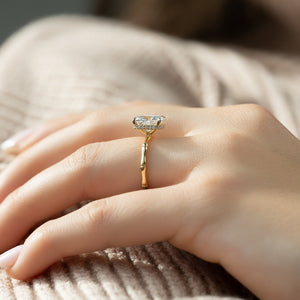 The Eve Set With A Elongated Cushion Moissanite
