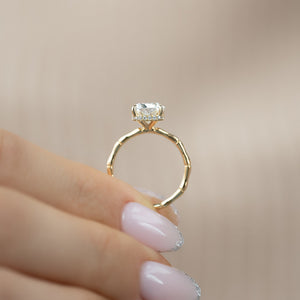 The Eve Set With A Elongated Cushion Moissanite