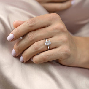 The Eve Set With A 3 Carat Emerald Lab Diamond