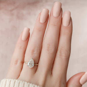 The Eve Set With A 1 Carat Pear Lab Diamond