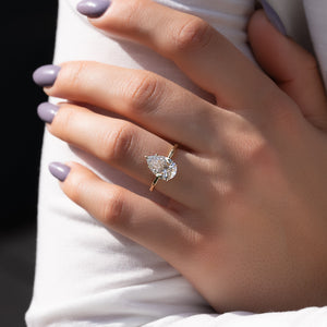 The Eve Set With A 1 Carat Pear Lab Diamond