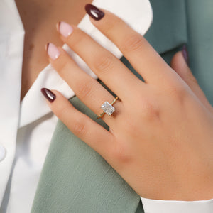 The Eve Set With A 2.5 Carat Radiant Lab Diamond