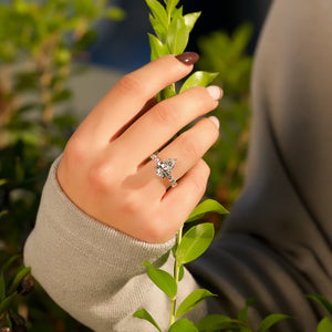 The Adelle Set With A 1 Carat Pear Lab Diamond