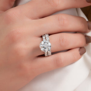 The Adelle Set With A 2 Carat Round Lab Diamond