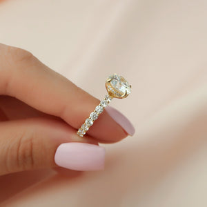 The Adelle Set With A 2.5 Carat Round Lab Diamond