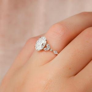 The Chelsea Set With A Oval Moissanite