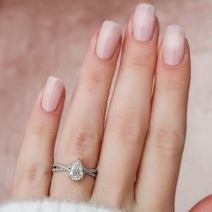The Angelina Set With A 1 Carat Pear Lab Diamond