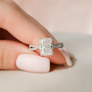 The Angelina Set With A 2.5 Carat Radiant Lab Diamond