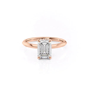 The Razor Kamellie Set With A Emerald Moissanite