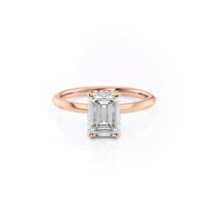 The Razor Kamellie Set With A 2.5 Carat Emerald Lab Diamond