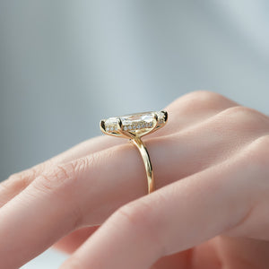 The Razor Kamellie Set With A 1 Carat Marquise Lab Diamond