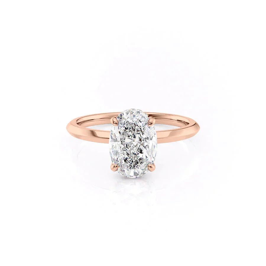 The Razor Kamellie Set With A 2.5 Carat Oval Lab Diamond