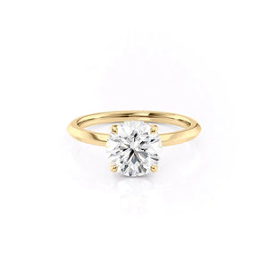 The Razor Kamellie Set With A Round Moissanite