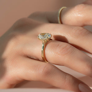 The Natalie Set With A Oval Moissanite