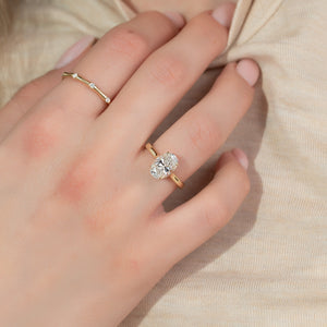 The Natalie Set With A Oval Moissanite