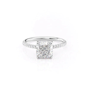 The Low Profile Kamellie Set With A Cushion Moissanite