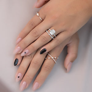 The Low Profile Kamellie Set With A 2.5 Carat Elongated Cushion Lab Diamond