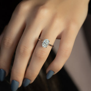 The Ellie Set With A Oval Moissanite