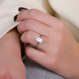 The Alex Set With A 2 Carat Emerald Lab Diamond