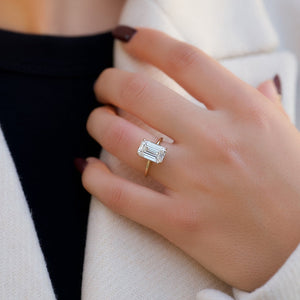 The Alex Set With A Emerald Moissanite