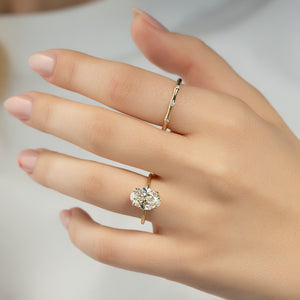 The Alex Set With A Oval Moissanite