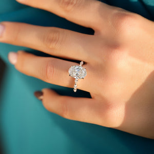 The Lucia Set With A 1.5 Carat Oval Lab Diamond