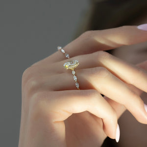 The Lucia Set With A 3 Carat Oval Lab Diamond