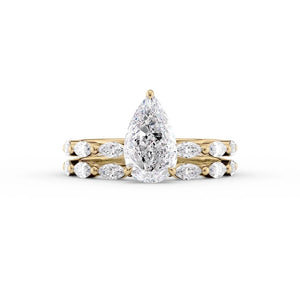 The Lucia Set With A 2.5 Carat Pear Lab Diamond